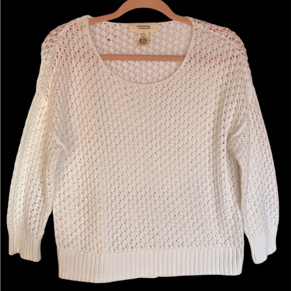 WORKSHOP BYโ ANDREA JOVINE (L) WHITE CROCHETED PULL OVER SWEATER WITH ROUND NECK